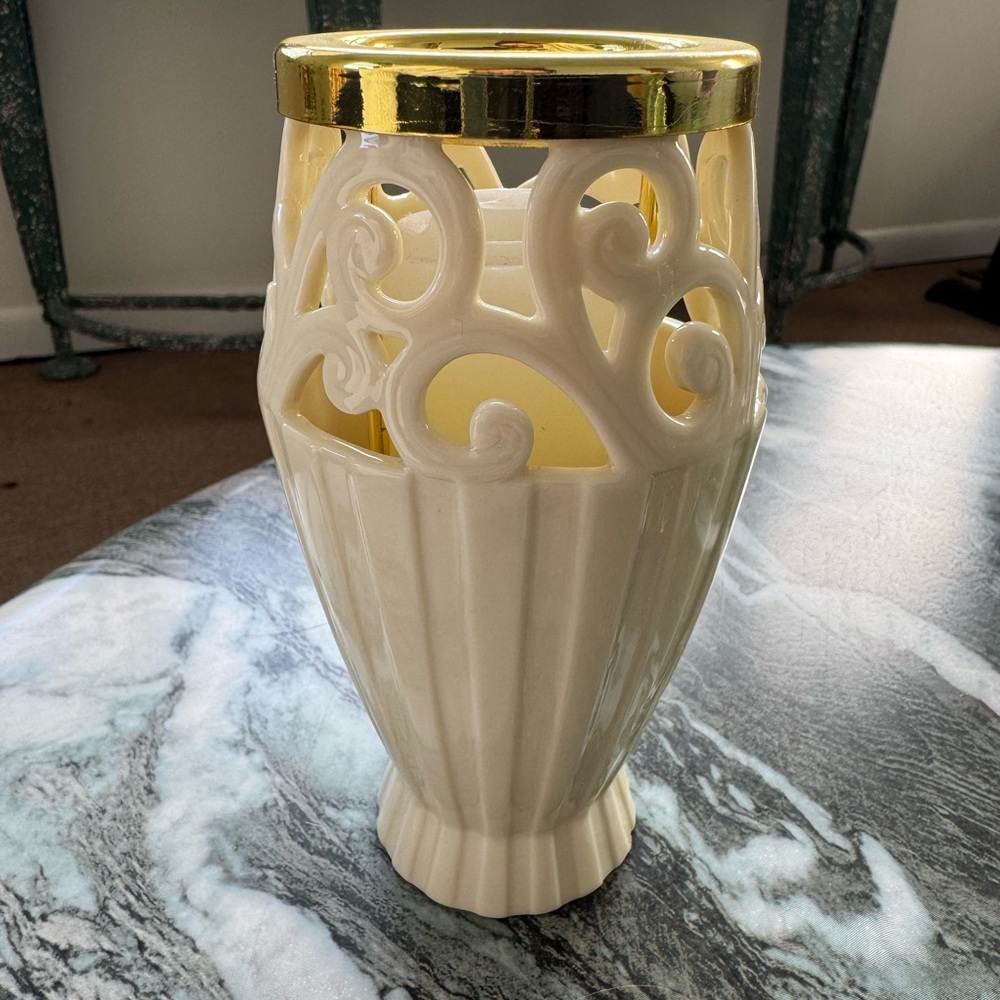 Lenox Tealight Candle Holder